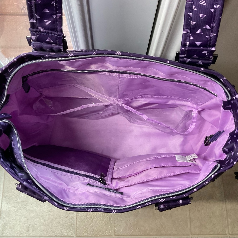 ๐ LUG CABBY - In Triangle Purple - Picture 10 of 10